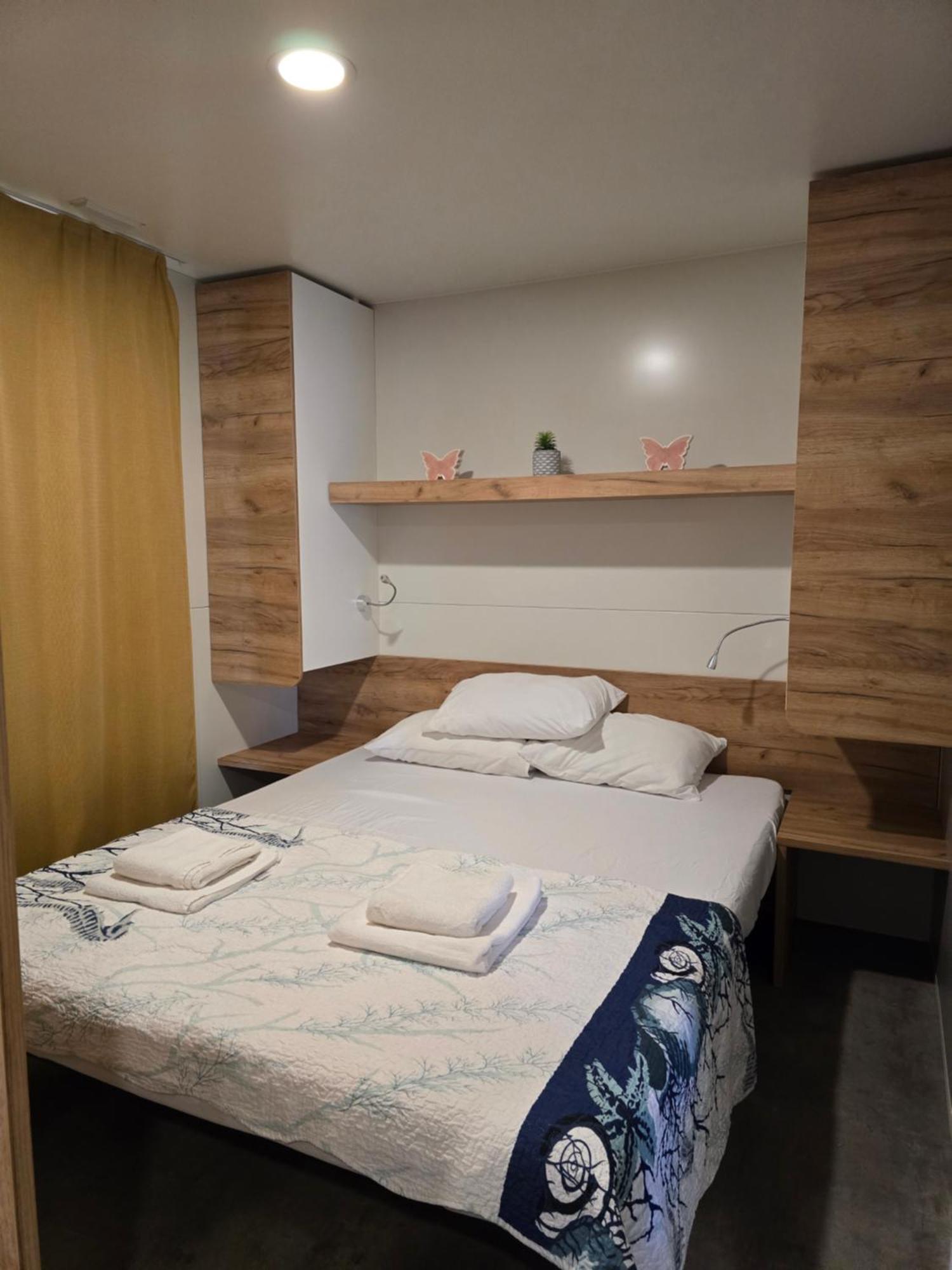 Holiday Homes Lavanda - ビオグラード・ナ・モル エクステリア 写真