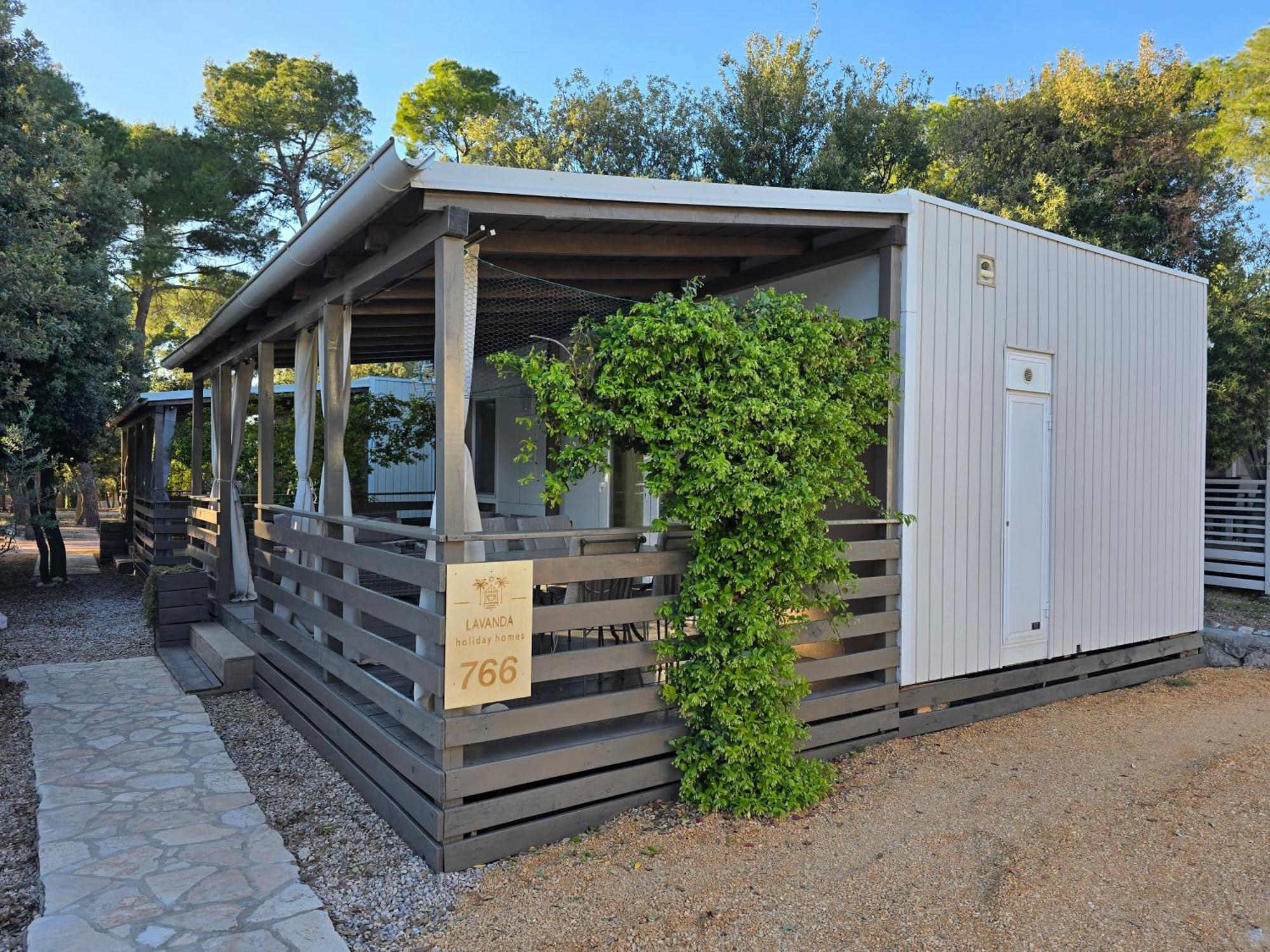 Holiday Homes Lavanda - ビオグラード・ナ・モル エクステリア 写真